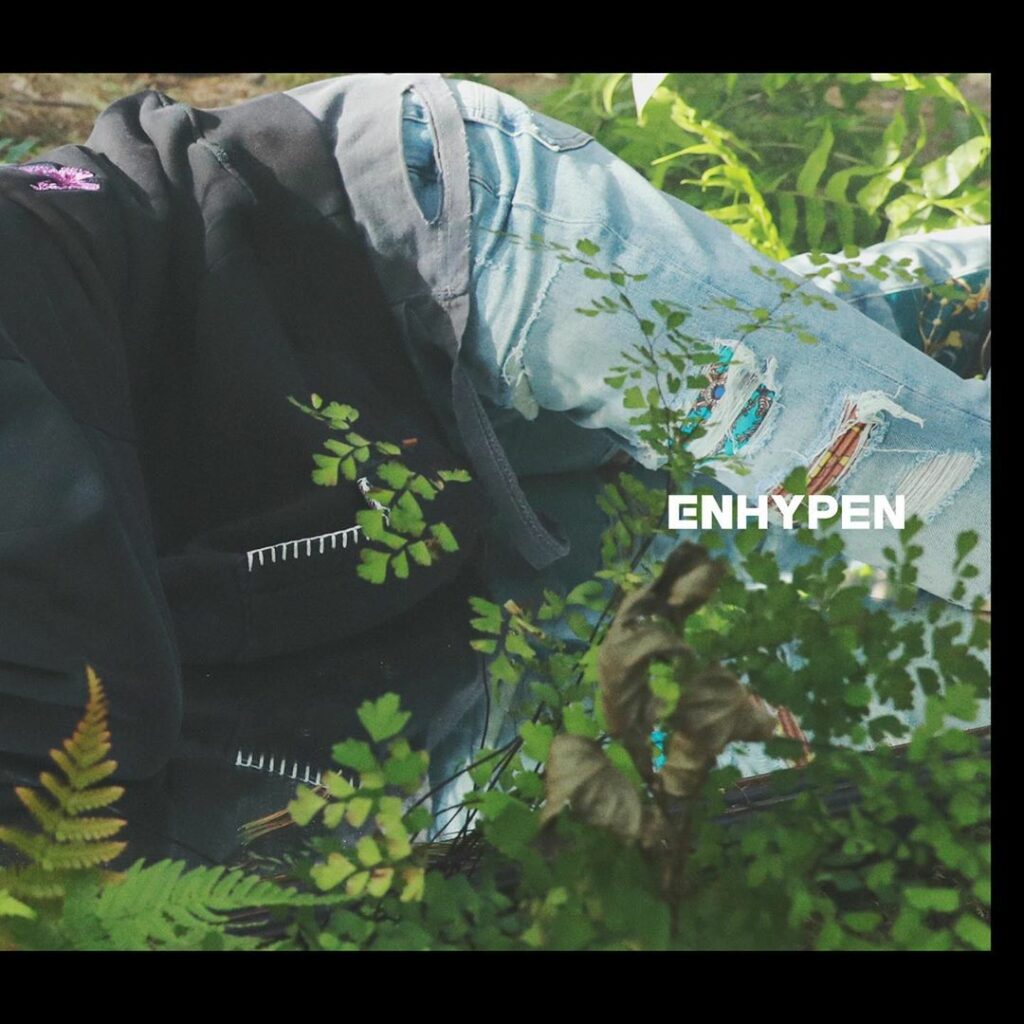 :: EN-roll ::
@ Debut Trailer

#ENHYPEN #EN_behind #ENroll #HEESEUNG…