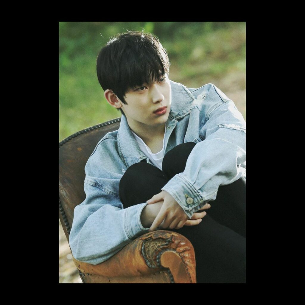 :: EN-roll ::
@ Debut Trailer

#ENHYPEN #EN_behind #ENroll #SUNOO…