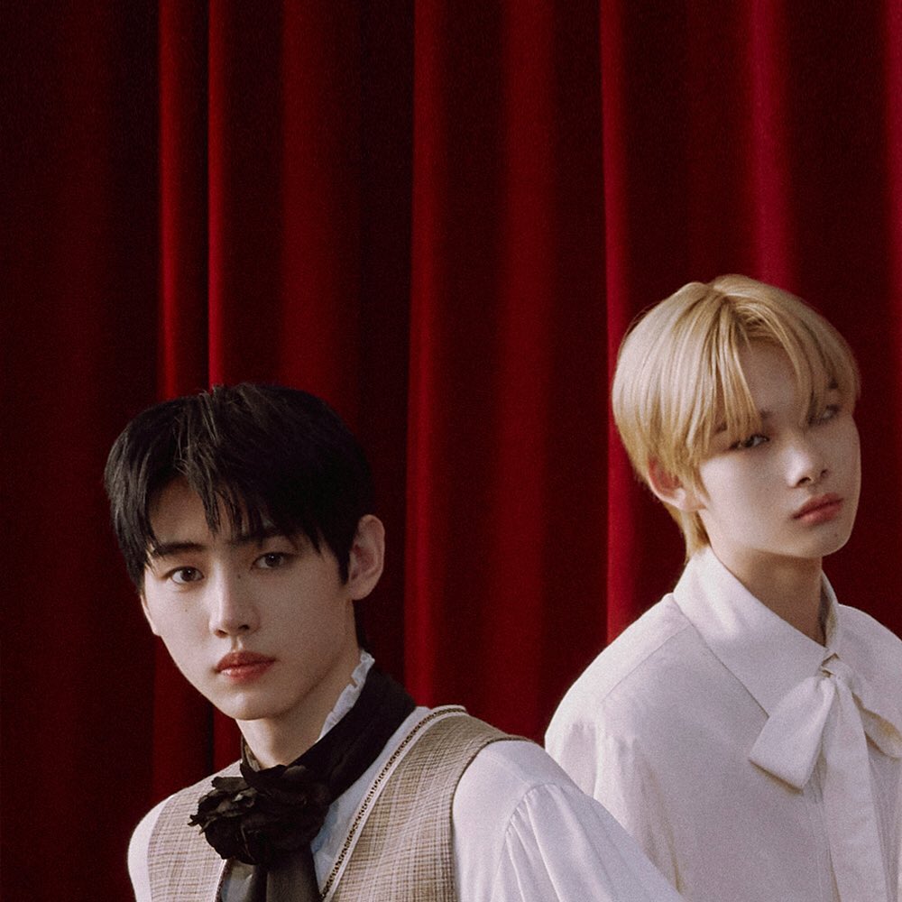 Enhypen Enhypen Border Day One Concept Photo Dusk Ver Border Day One Dusk Enhypen Fans En Fans Com Enhypen Enhypen Border Day One Concept Photo Dusk Ver Border Day One Dusk Enhypen Fans En Fans Com