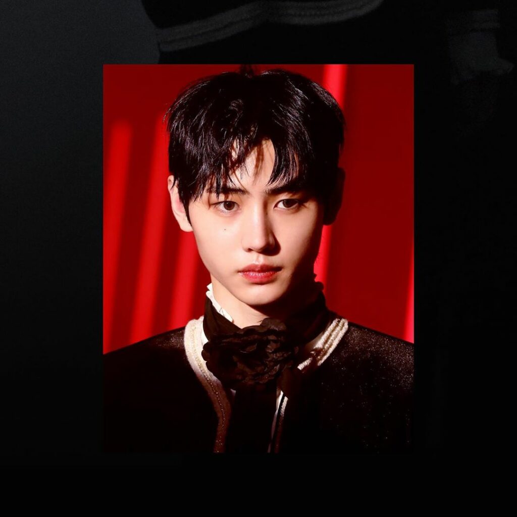 :: EN-roll ::
@ BORDER : DAY ONE Concept Photo (DUSK ver.)

#ENHYPEN #EN_behind …
