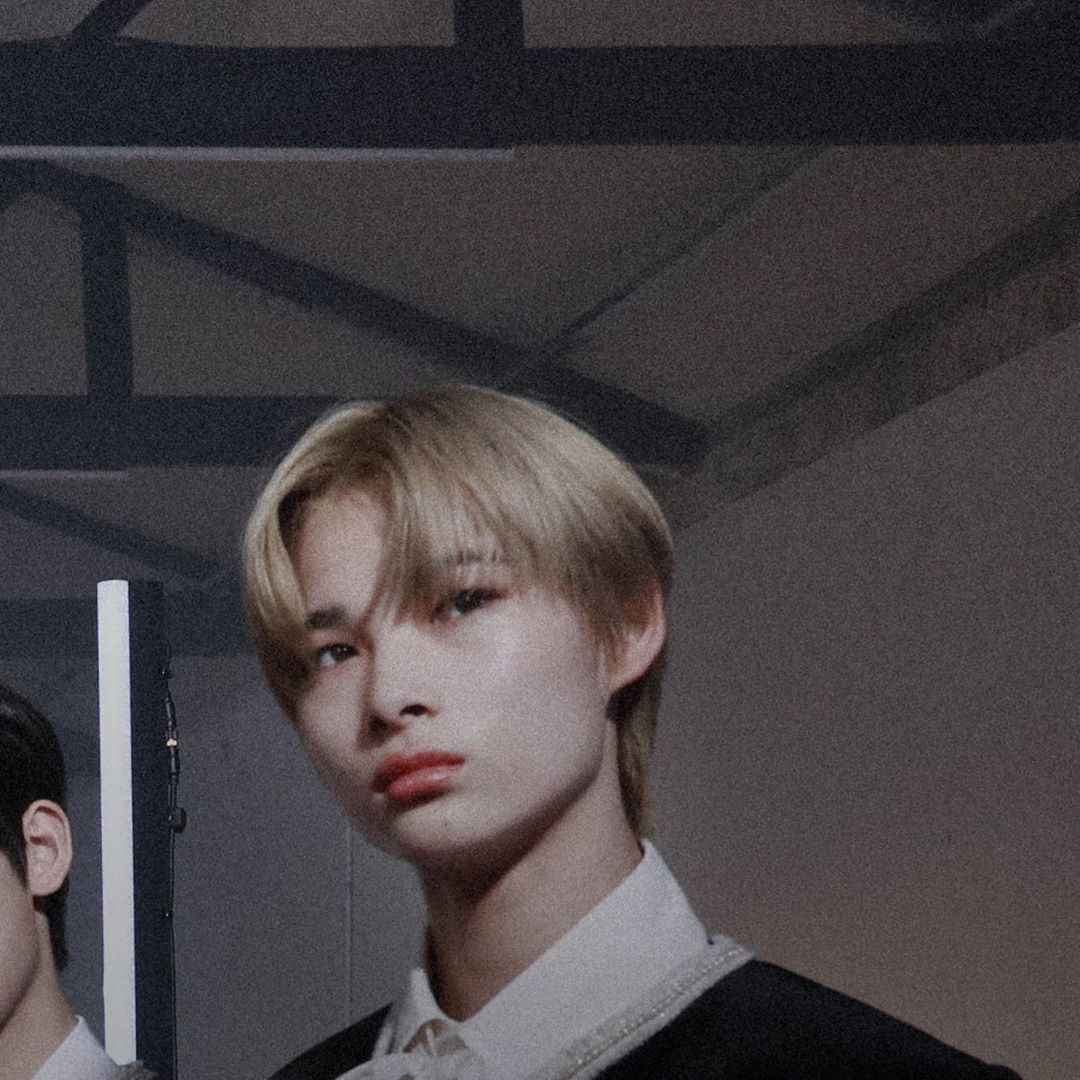 :: EN-roll ::
@ BORDER : DAY ONE Concept Photo (DUSK ver.)  #ENHYPEN #EN_behind …