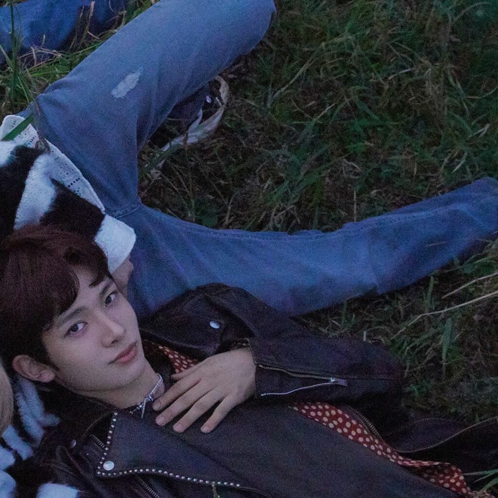 #ENHYPEN BORDER : DAY ONE Concept Photo (DAWN ver.) 

#BORDER_DAY_ONE #DAWN…