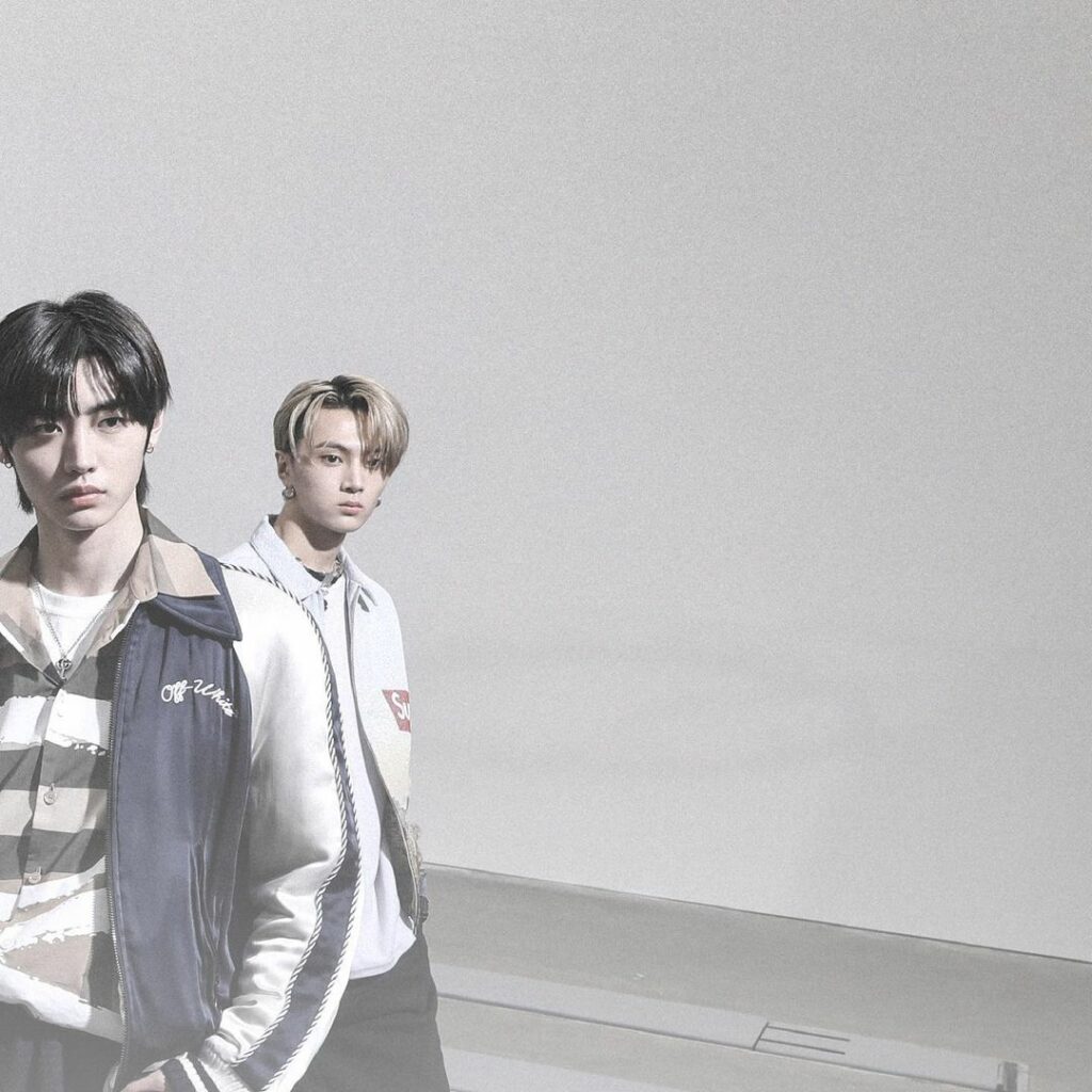 :: EN-roll ::
@ BORDER : CARNIVAL Concept Photo (DOWN ver.)

#ENHYPEN #EN_behind…
