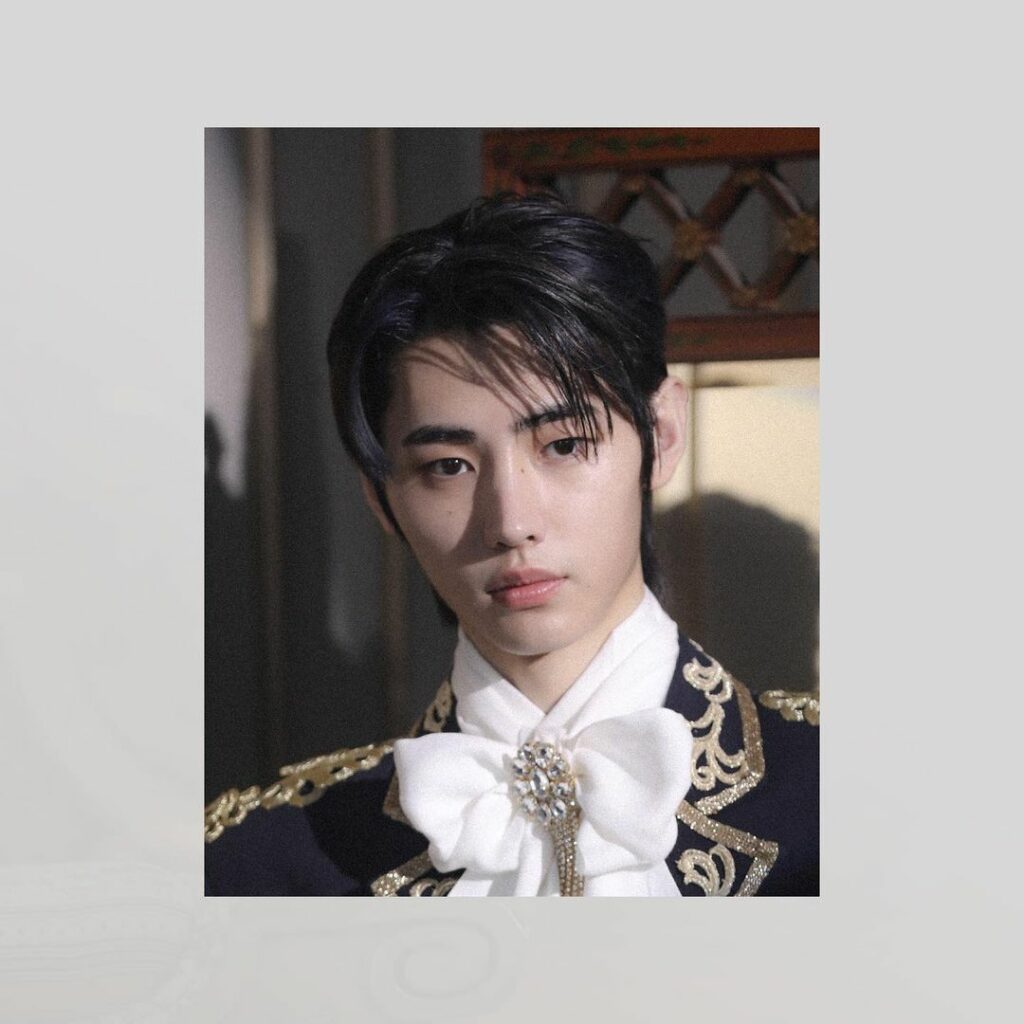 :: EN-roll ::
@ BORDER : CARNIVAL Concept Photo (UP ver.)

#ENHYPEN #EN_behind #…