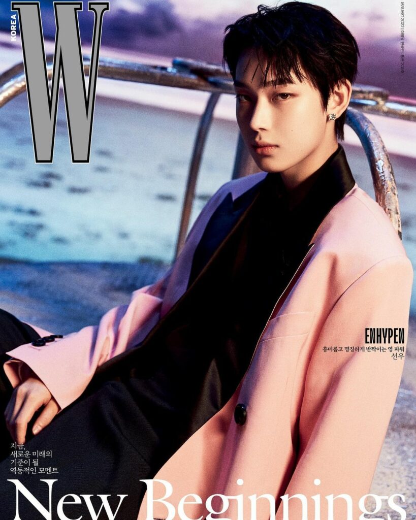 W KOREA 2022 JANUARY ISSUE COVERS with AMI PARIS

#ENHYPEN #SUNOO #wkorea #AmiPa…