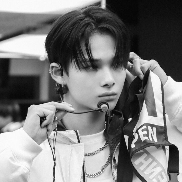 EN-CORE
1st Studio Repackage Album [DIMENSION : ANSWER] Curtain call with ENGENE…