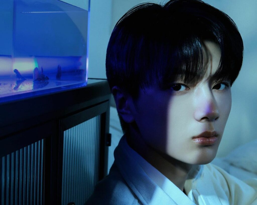 「DIMENSION : 閃光」- ‘GLEAM’
#JAY #제이 

#ENHYPEN #엔하이픈
#DIMENSION_閃光 #GLEAM…