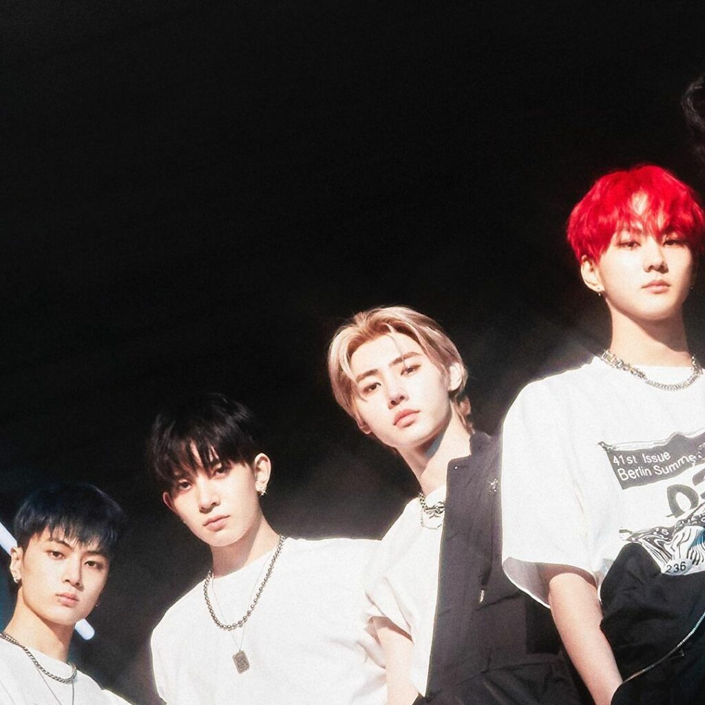 #ENHYPEN MANIFESTO : DAY 1 Concept Photo (D ver.) 

#MANIFESTO_DAY1 #ENHYPEN_D…