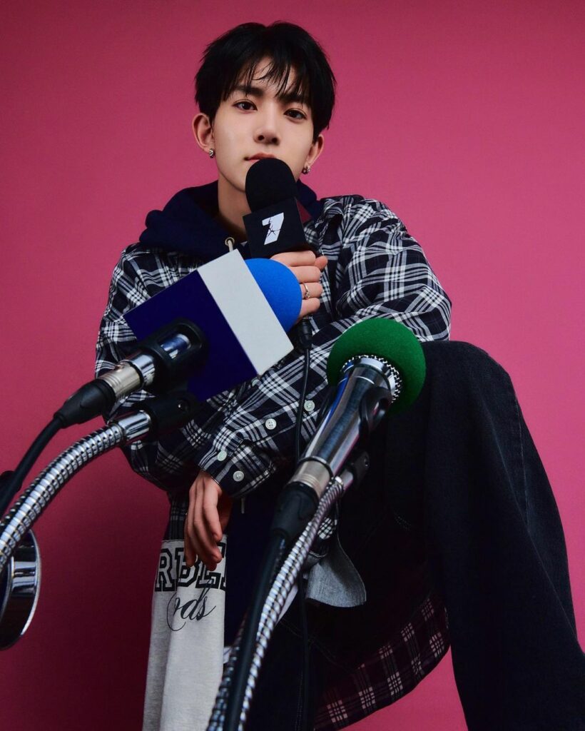 #ENHYPEN MANIFESTO : DAY 1 Concept Photo (J ver.) – #희승 #HEESEUNG

#MANIFESTO_DA…