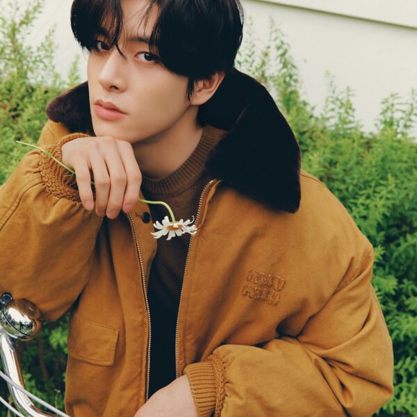 230819 Jake - SPUR Magazine (October 2023 Issue Teaser)