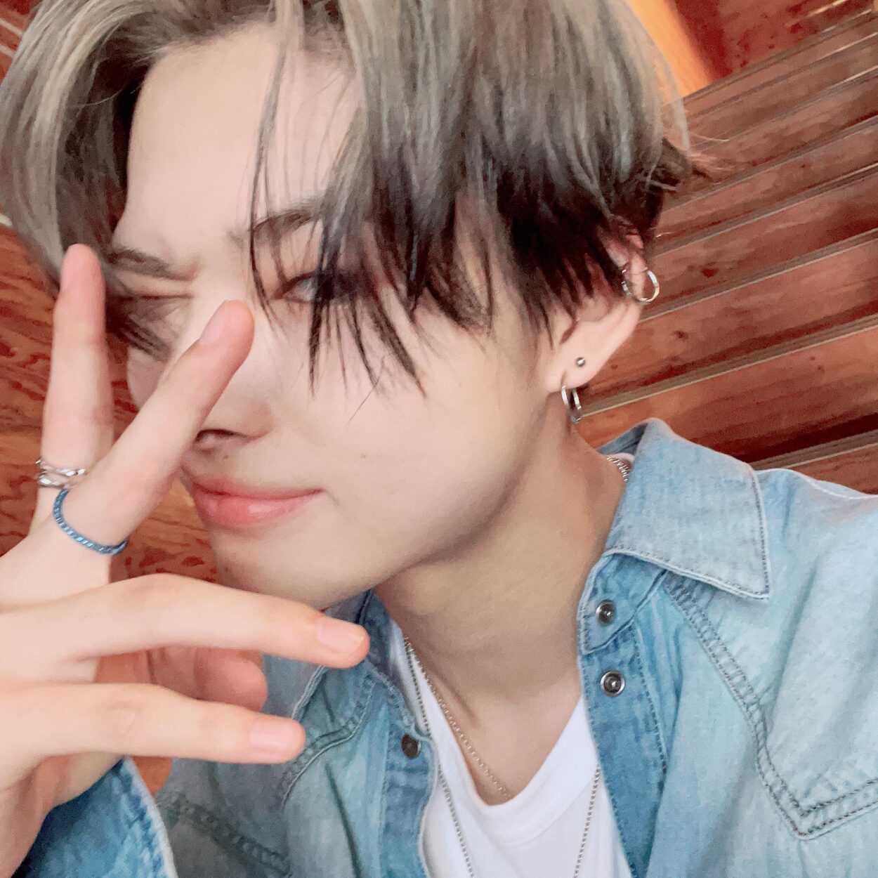 230821 Weverse: Ni-ki