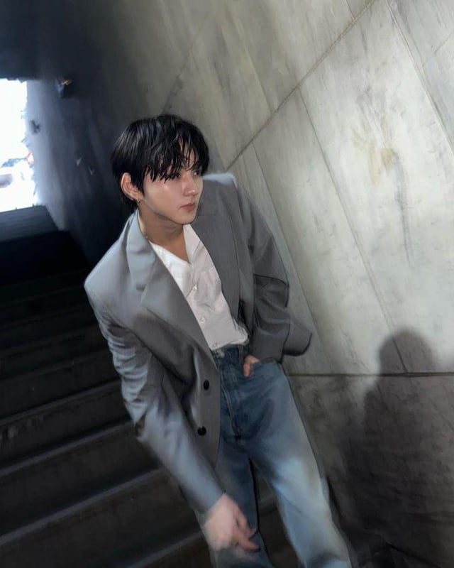 230617 Instagram: Jungwon