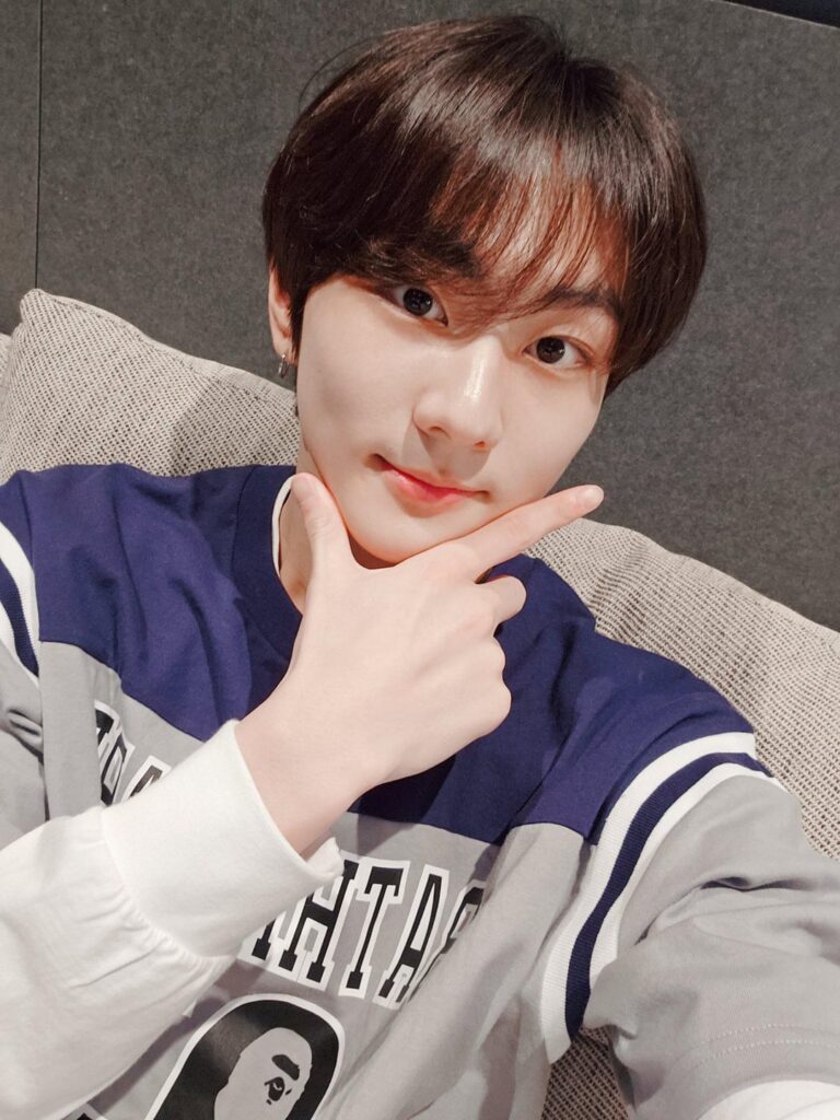 230726 Twitter: Jungwon