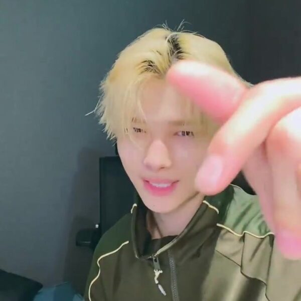 230623 [Weverse Live: Ni-Ki]🌒