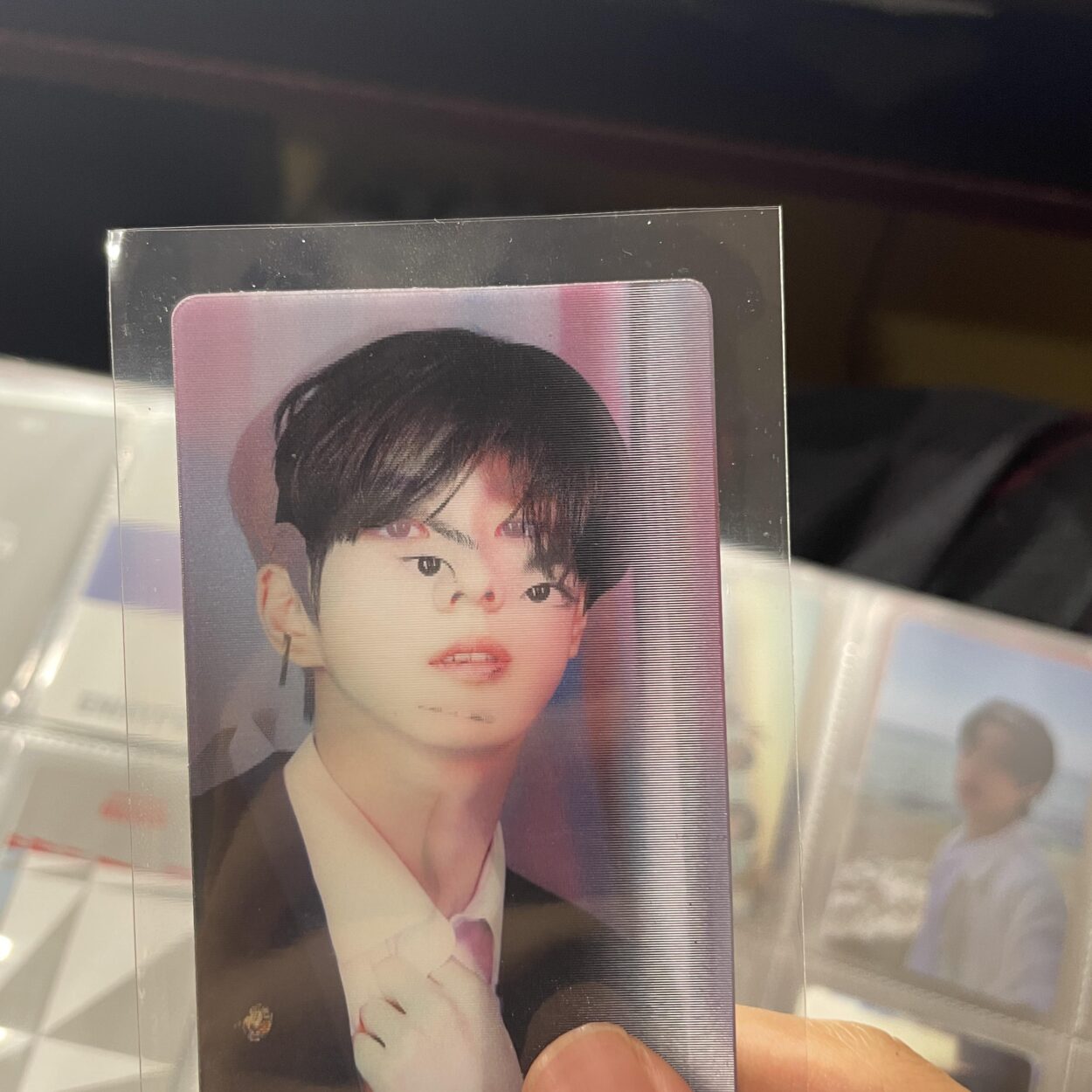 When the lenticular isn’t lenticularing