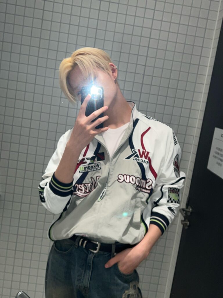 230705 Weverse: Ni-ki
