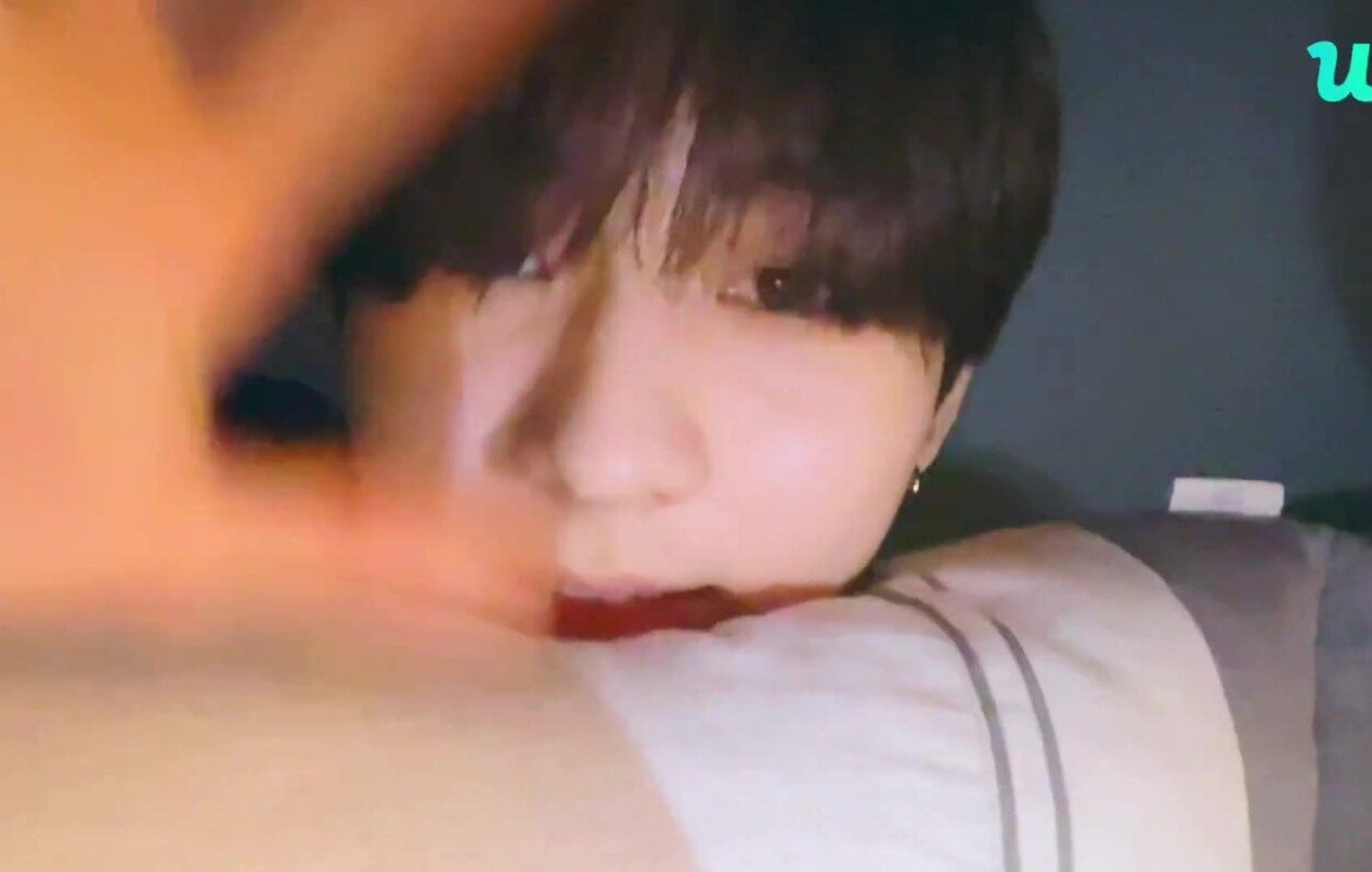 230615 [Weverse Live: Jungwon] It's a Late Night Garden