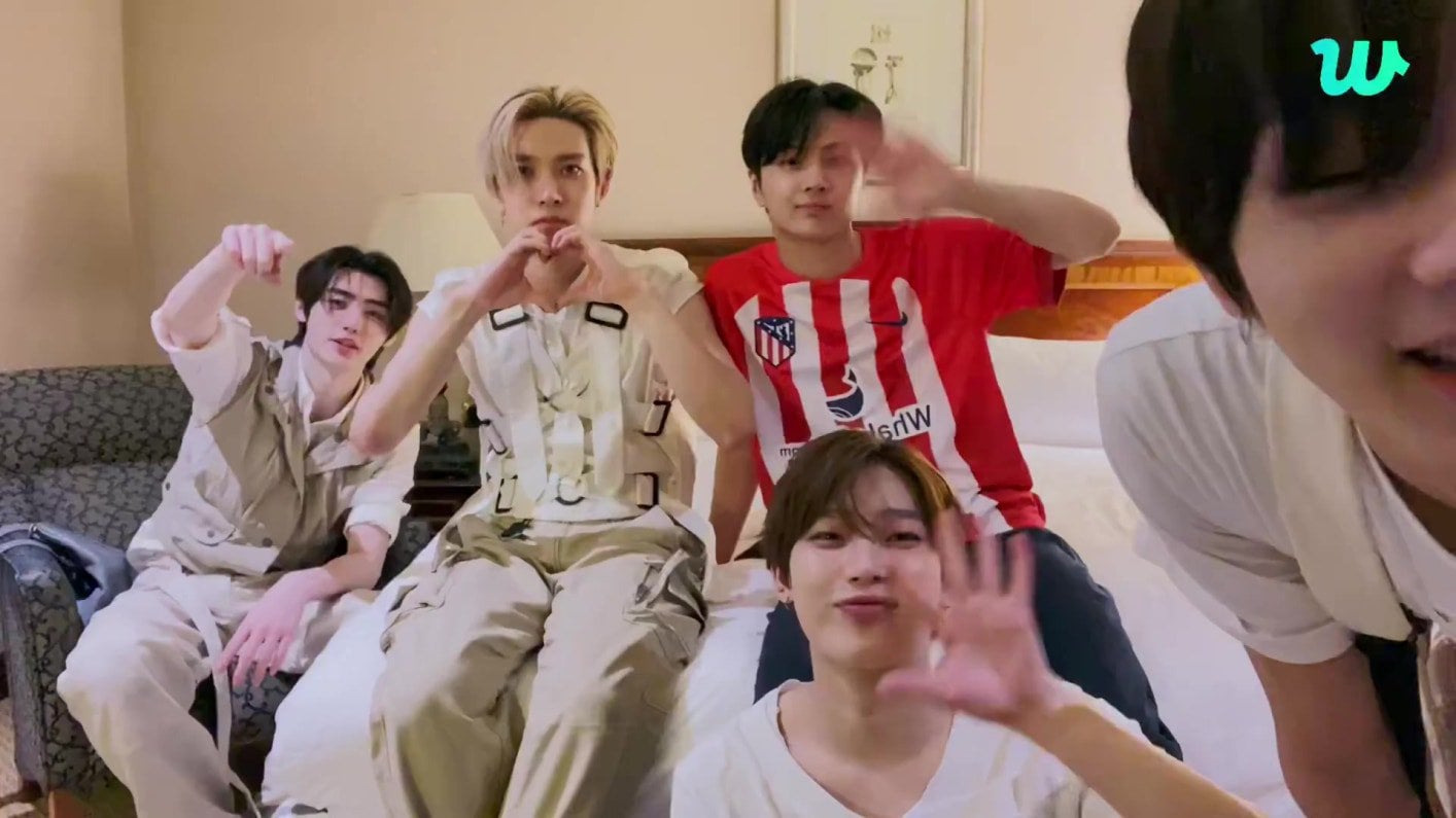 230723 [Weverse Live: Jungwon, Heeseung, Jay, Sunoo, Sunghoon] Señorita~!