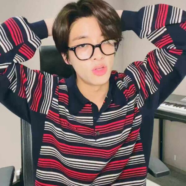 230706 [Weverse Live: Jake] Jake 👍😛