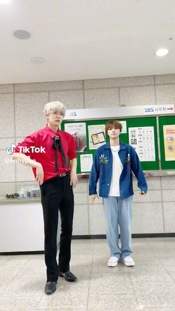 230605 TikTok: Heeseung with Eunho (YOUNITE) - ‘Bite Me’ Dance Challenge