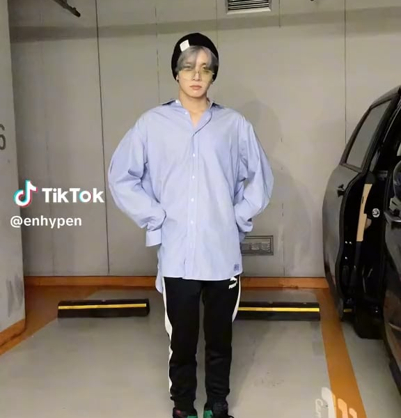 230608 TikTok: Heeseung