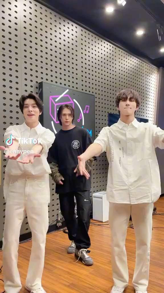 230615 TikTok: Jake and Jungwon with Son Dong-woon (Highlight) - Sacrifice (Eat Me Up) Dance Challenge