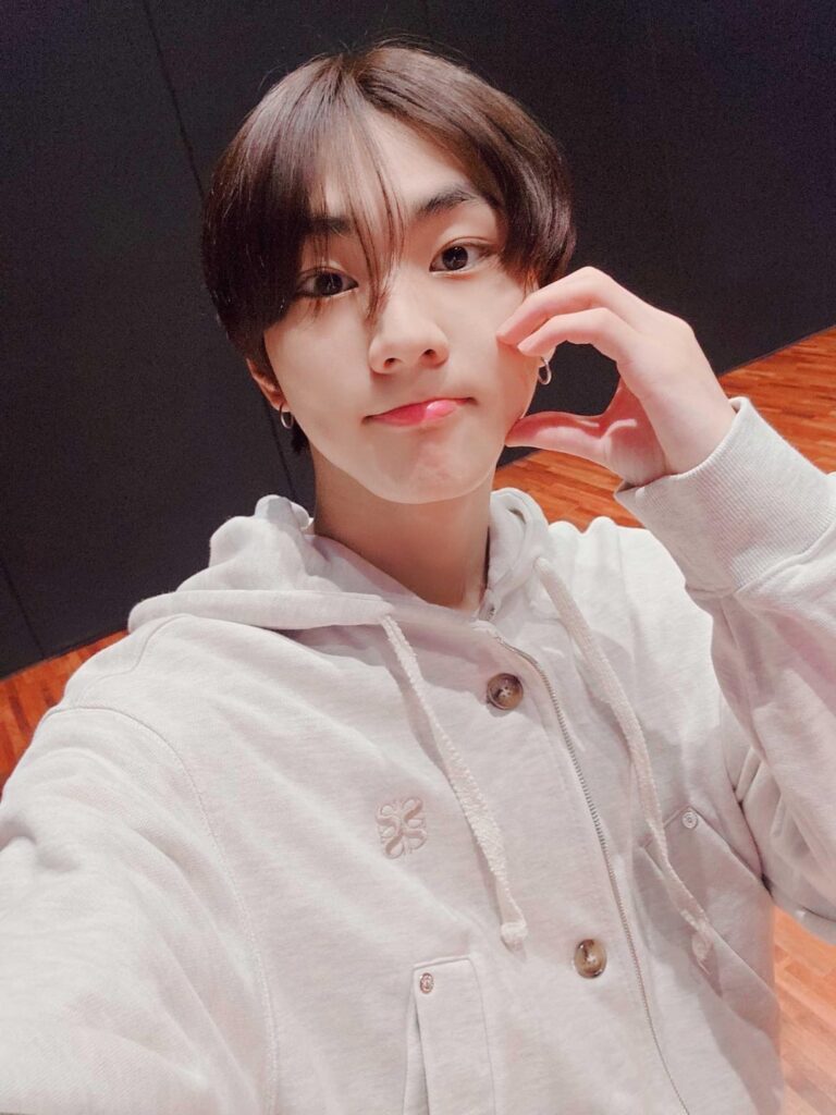 230803 Weverse: Jungwon