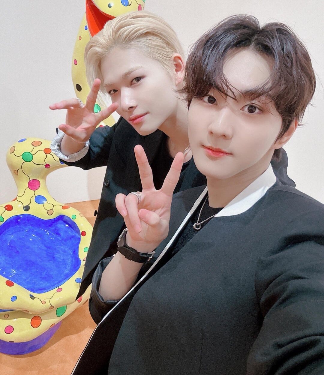 230701 Weverse: Jungwon with Ni-ki