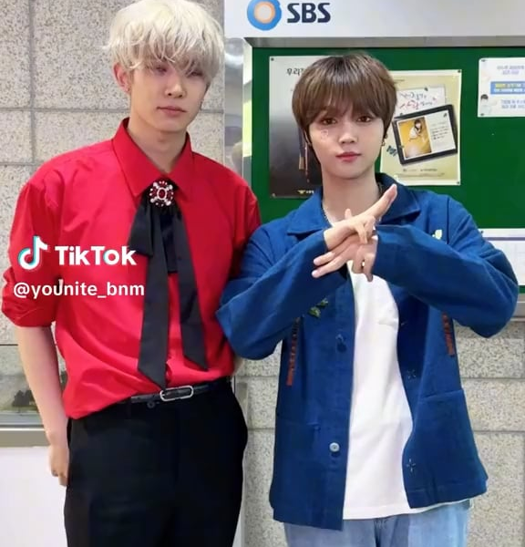230605 YOUNITE TikTok: Eunho with ENHYPEN Heeseung - ‘WATERFALL’ (Dance Challenge)