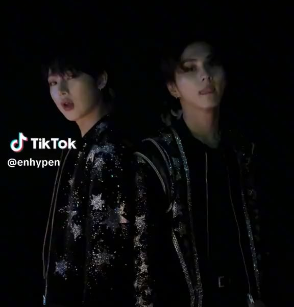 230814 TikTok: ENHYPEN (2)