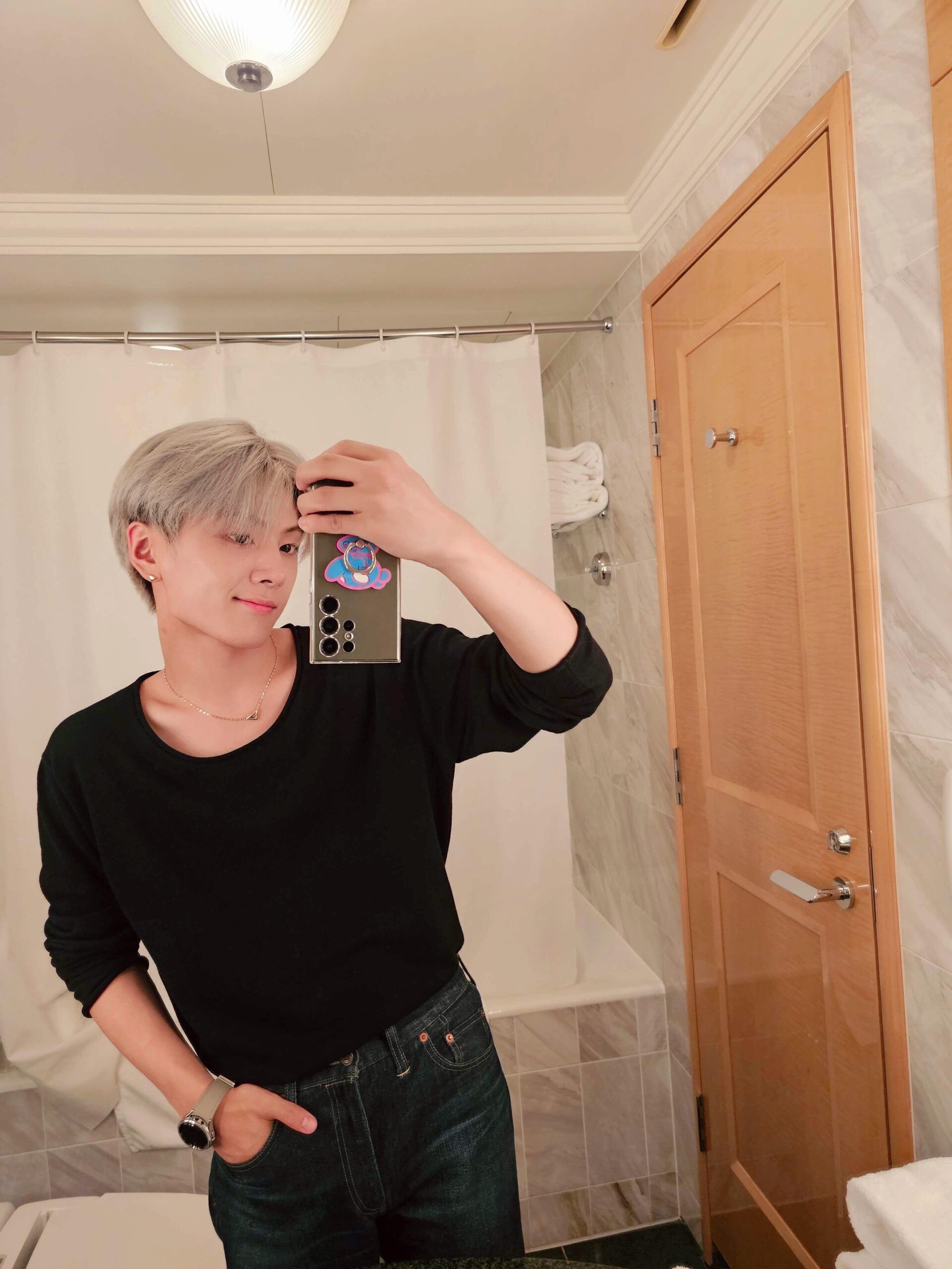 230901 Weverse: Jay (2)