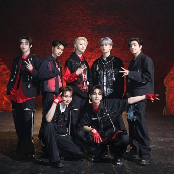 230615 NAVER Post: ENHYPEN ‘How do vampires become angels?’ (Group, Units and Jungwon)