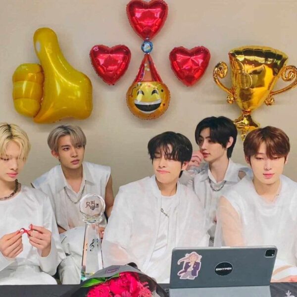 230602 [Weverse Live: Group] Thank You So Much for the 1st Place