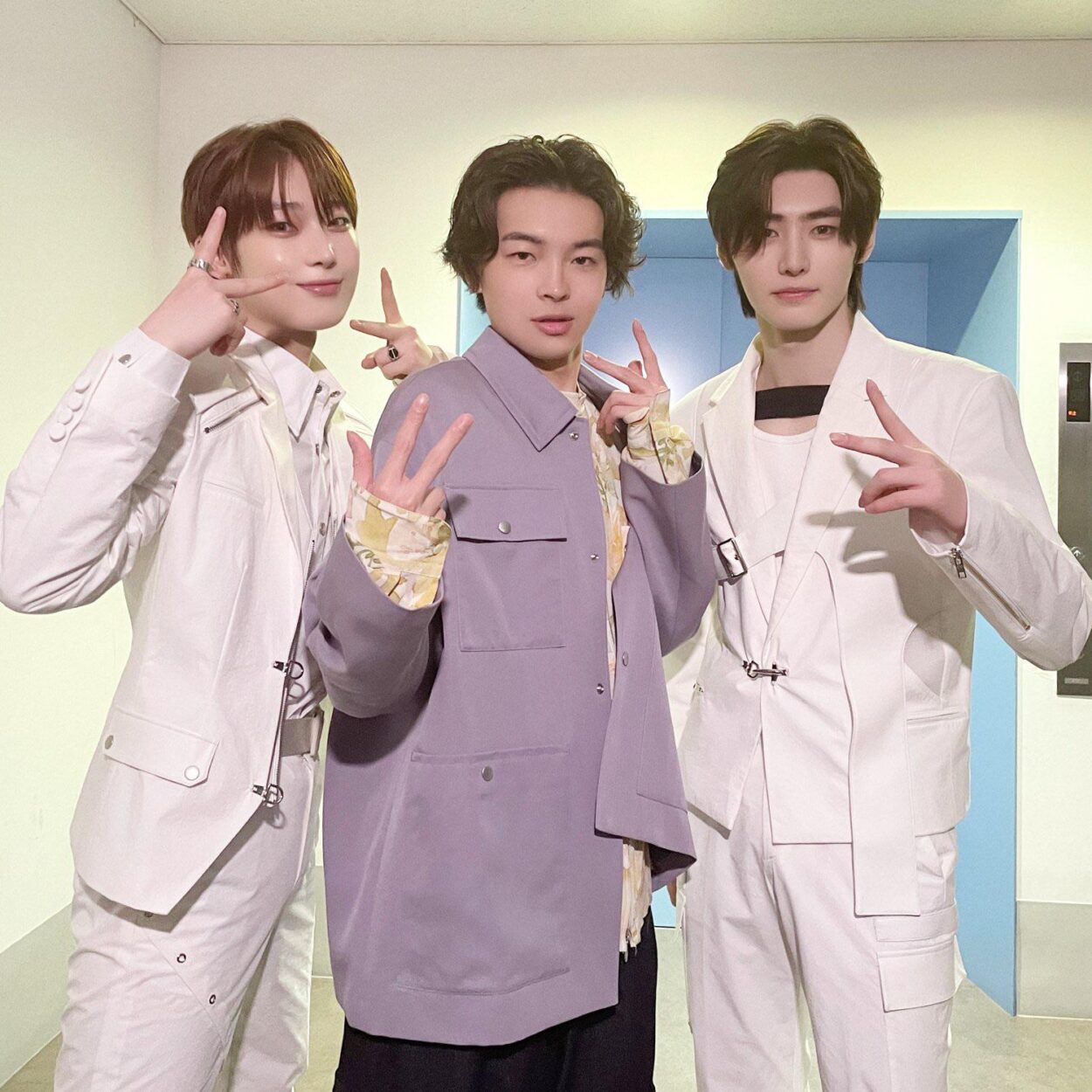 230605 Twitter: Sunoo and Sunghoon with imase