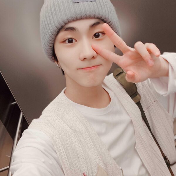 230727 Weverse: Jungwon