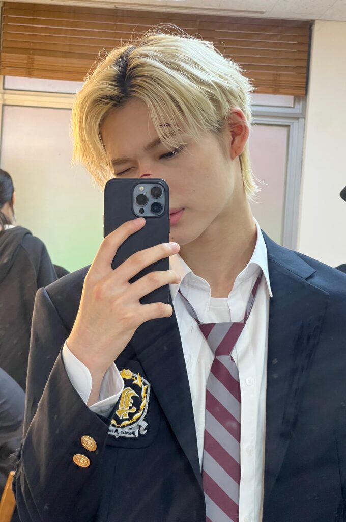 230728 Weverse: Ni-ki