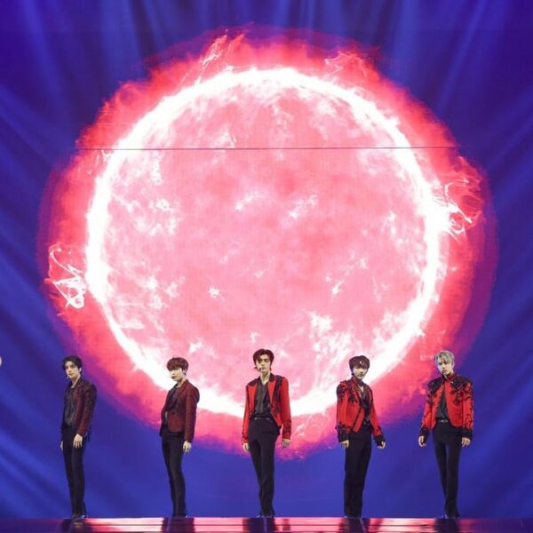 230611 Kpop Herald Twitter: ENHYPEN #WeverseConFestival