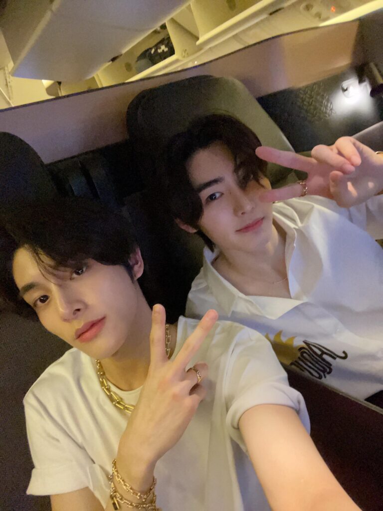 230721 Weverse: Sunghoon with Jake