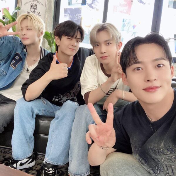 230624 M2MPD Twitter: Heeseung, Jay and Ni-ki