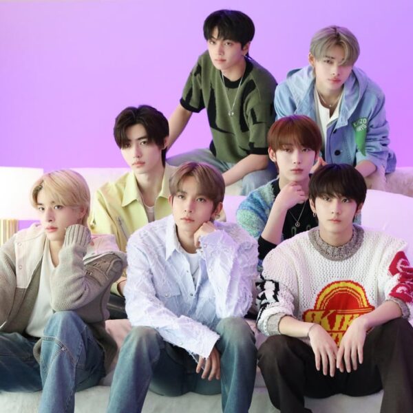 230816 ENHYPEN ‘Airbnb’ Behind Photo Sketch