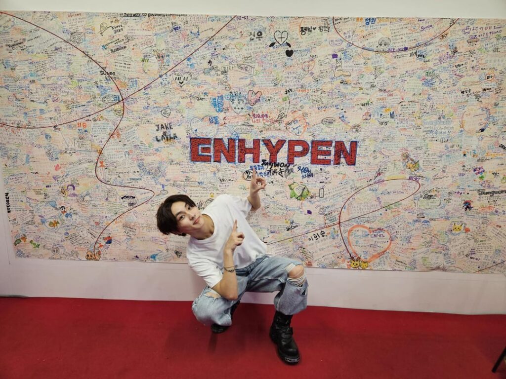 230828 Weverse: Jungwon