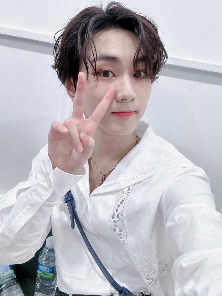 230630 Weverse: Jungwon