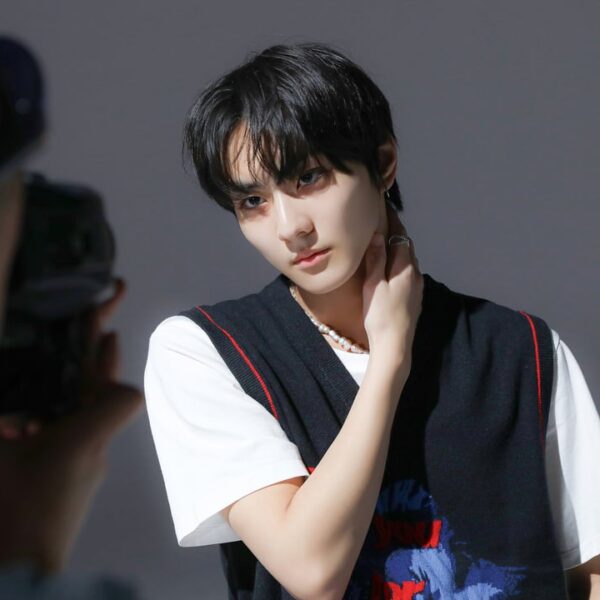 230823 <Weverse Magazine> Behind Photo Sketch (Jungwon, Heeseung, Jay, Jake)