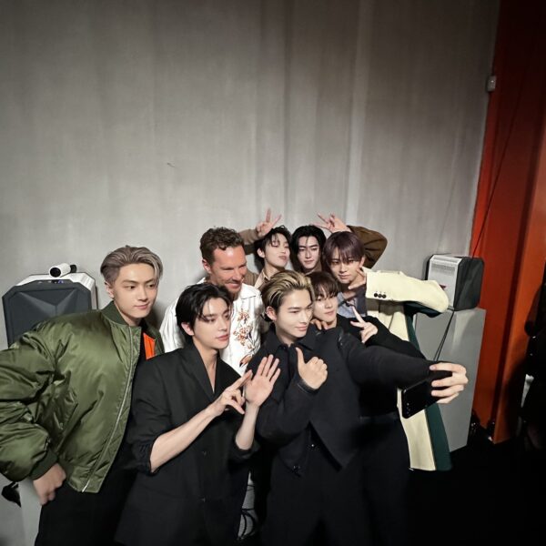 230922 Twitter: ENHYPEN with Benedict Cumberbatch