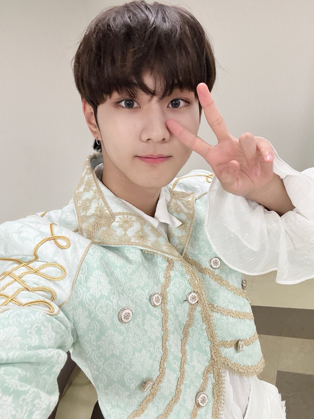 230902 Weverse: Jungwon