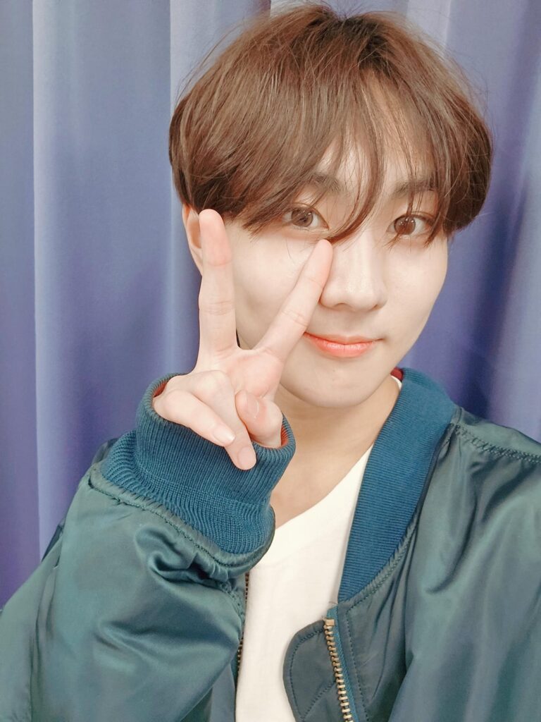 230914 Weverse: Jungwon
