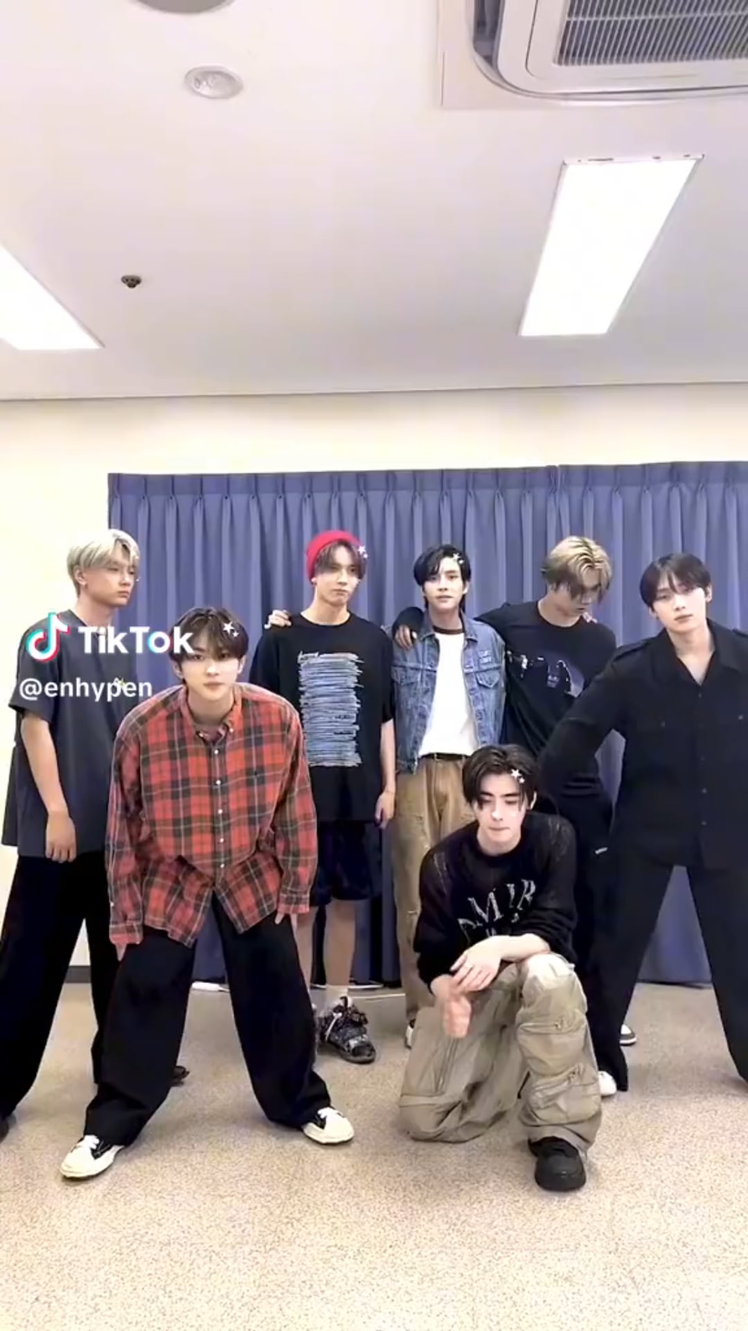 230922 Tiktok: ENHYPEN