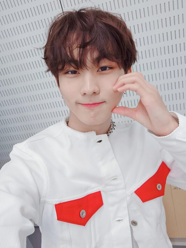 230908 Weverse: Jungwon