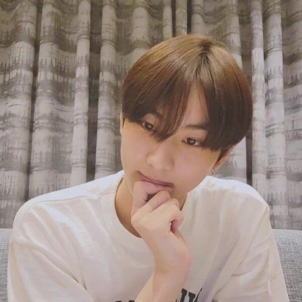 230911 [Weverse Live: Jungwon] 😊
