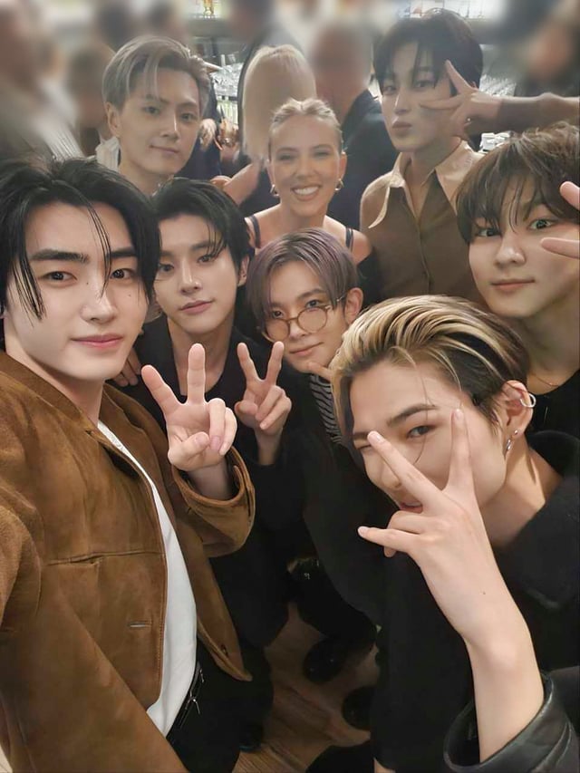 230922 Twitter: Enhypen with Scarlett Johansson